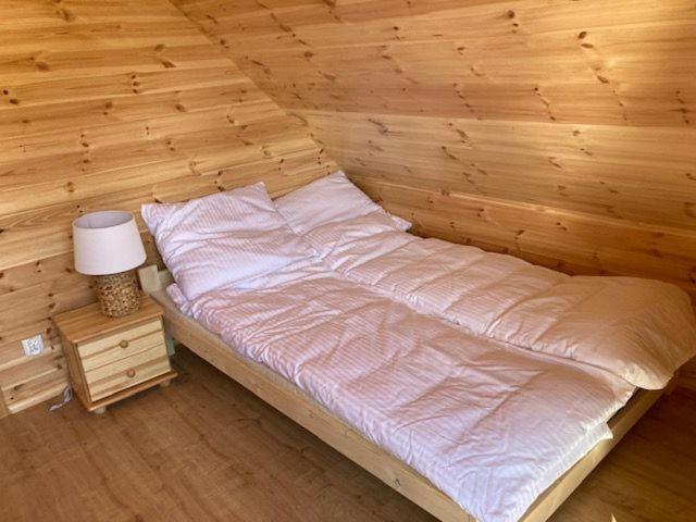 Kalinowy Sad Domki Z Jacuzzi I Sauna Mikołajki Dış mekan fotoğraf