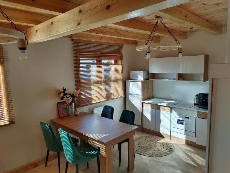 Kalinowy Sad Domki Z Jacuzzi I Sauna Mikołajki Dış mekan fotoğraf